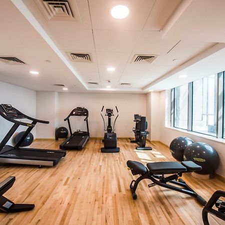 Fantastay Sparkle Tower One Bedroom Suite Marina View Dubai Exterior foto
